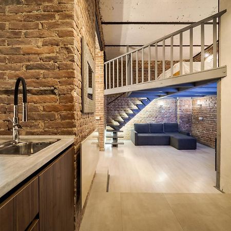 Lesi Apartment With Terrace ลวีฟ ภายนอก รูปภาพ